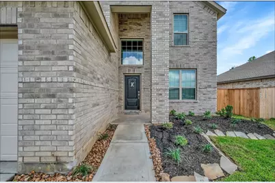 19179 Pinewood Grove Trail, New Caney, TX 77357 - Photo 2