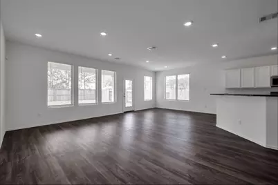 19179 Pinewood Grove Trail, New Caney, TX 77357 - Photo 6