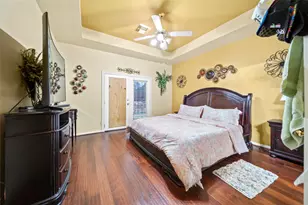 1605 Gatecreek Dr, Pearland, TX 77581 - Photo 4