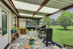 14310 Henry Rd, Houston, TX 77060 - Photo 28