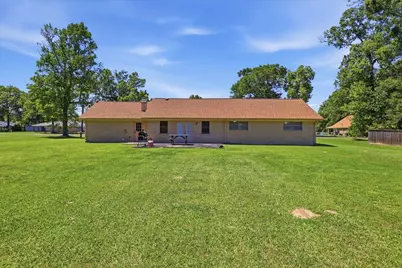 8600 Friartuck Drive, Orange, TX 77632 - Photo 22