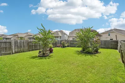 1810 Ryon Falls Drive, Richmond, TX 77469 - Photo 32
