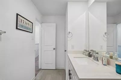 1810 Ryon Falls Drive, Richmond, TX 77469 - Photo 24