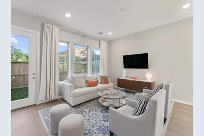 6024 Tc Jester Boulevard, Houston, TX 77091 - Photo 4