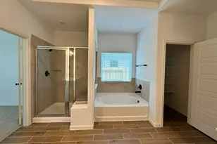 13623 Lago Vis Dr, Iowa Colony, TX 77583 - Photo 16
