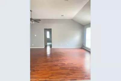 6406 Bayou Crest Drive, Houston, TX 77088 - Photo 6