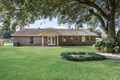 629 Carolyn Street, Winnie, TX 77665 - Photo 14
