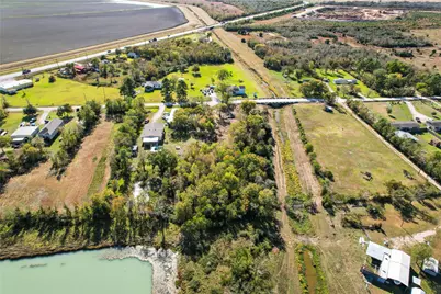 8903 Baker Street, Santa Fe, TX 77510 - Photo 8