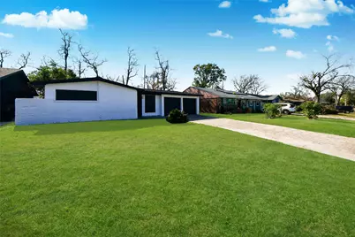 3727 Prudence Drive, Houston, TX 77045 - Photo 2