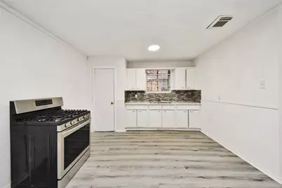 3727 Prudence Drive, Houston, TX 77045 - Photo 20