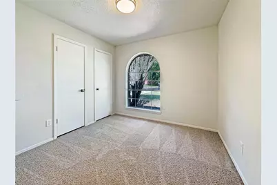 10110 Willmont Road, La Porte, TX 77571 - Photo 14
