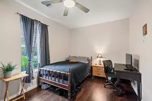 5907 Wedgefield St, Houston, TX 77028 - Photo 10