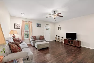 5907 Wedgefield Street, Houston, TX 77028 - Photo 6