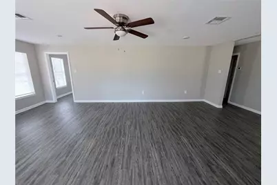 3700 4th Street, Bay City, TX 77414 - Photo 4