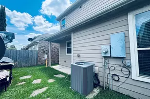 17106 Taffaine Dr, Houston, TX 77090 - Photo 24