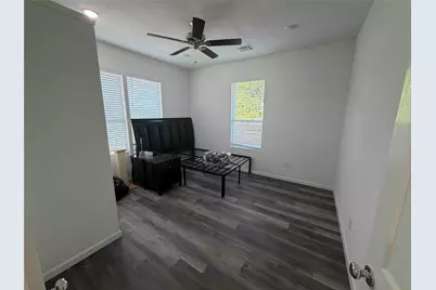 2404 Burkett Street, Houston, TX 77004 - Photo 14