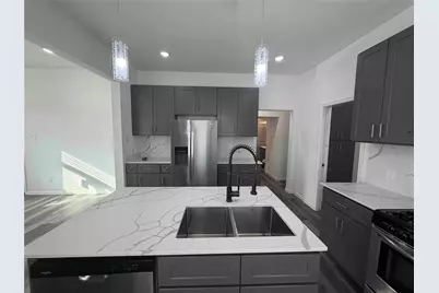 2404 Burkett Street, Houston, TX 77004 - Photo 10