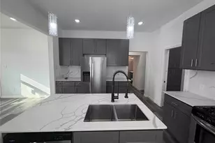 2404 Burkett St., Houston, TX 77004 - Photo 10