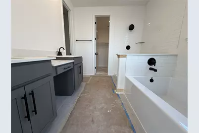 4013 Sterling Springs Lane, League City, TX 77573 - Photo 10