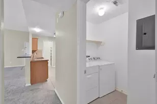 8051 Bay Branch Dr, The Woodlands, TX 77382 - Photo 22