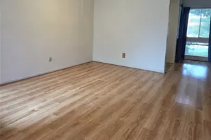 2270 Gemini St, Houston, TX 77058 - Photo 8