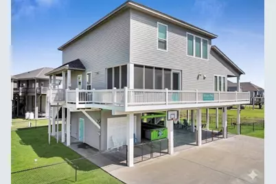 878 Surf Road, Crystal Beach, TX 77650 - Photo 6