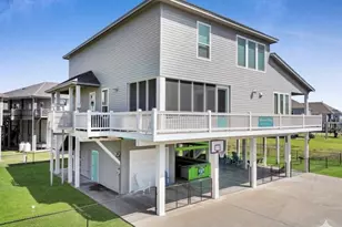 878 Surf Rd, Crystal Beach, TX 77650 - Photo 6