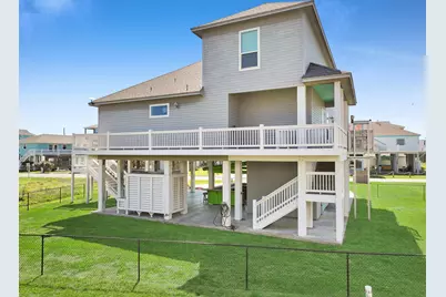 878 Surf Road, Crystal Beach, TX 77650 - Photo 46