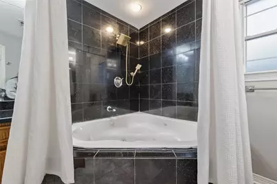 9102 S Pass Lane, Houston, TX 77064 - Photo 36