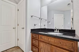 9102 S Pass Ln, Houston, TX 77064 - Photo 34