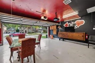 9102 S Pass Ln, Houston, TX 77064 - Photo 38