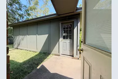 101 Rose Trail, Lake Jackson, TX 77566 - Photo 14
