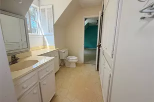 101 Rose Trail, Lake Jackson, TX 77566 - Photo 12