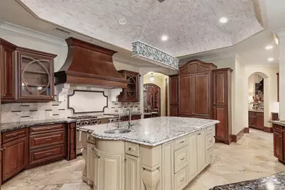 230 S Fazio Way, The Woodlands, TX 77389 - Photo 16