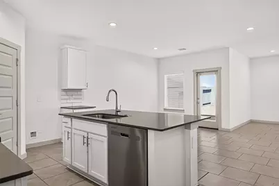 4015 Itzle Island Court, Fulshear, TX 77494 - Photo 12