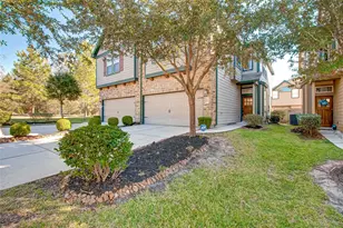 20 Cheswood Manor Court, The Woodlands, TX 77382 - Photo 2