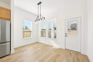 12837 Meadow Wind Wy, Conroe, TX 77302 - Photo 14