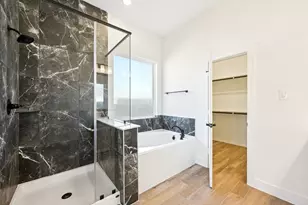 12837 Meadow Wind Wy, Conroe, TX 77302 - Photo 18