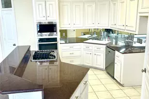 807 Kipp Ave, Kemah, TX 77565 - Photo 4