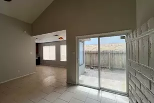 19447 Cypress Cliff Dr, Katy, TX 77449 - Photo 10