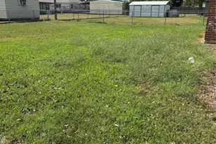 608 Circle Way, Alvin, TX 77511 - Photo 12