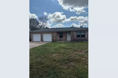 608 Circle Way, Alvin, TX 77511 - Photo 1