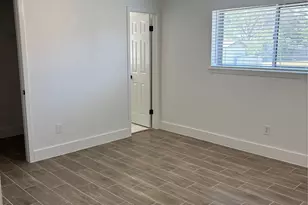 608 Circle Way, Alvin, TX 77511 - Photo 8