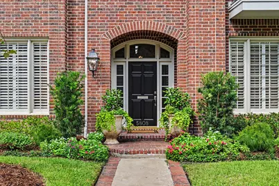 5808 Fordham Street, West University Place, TX 77005 - Photo 2