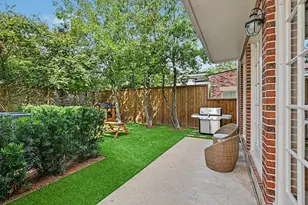 5808 Fordham St, West University Place, TX 77005 - Photo 32