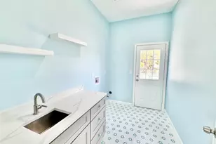 1418 30th St, Galveston, TX 77550 - Photo 20