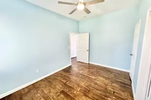 1418 30th St, Galveston, TX 77550 - Photo 16
