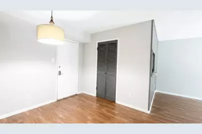 4647 Wild Indigo Street #354, Houston, TX 77027 - Photo 10