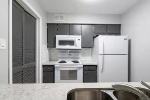 4647 Wild Indigo St, Houston, TX 77027 - Photo 20