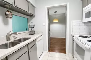 4647 Wild Indigo St, Houston, TX 77027 - Photo 18